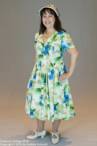 1950s reproduction retro Blue Hawaiian dress. Photographer: Andrew Schmidt