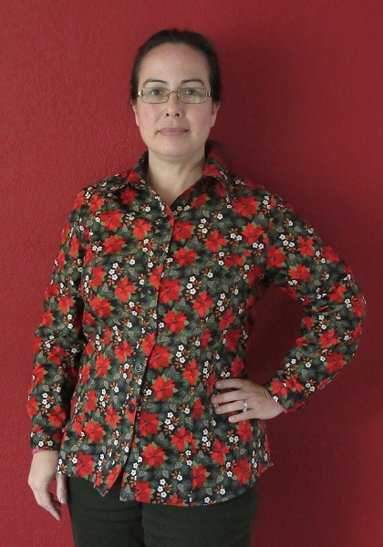 Butterick B5526 Button Down  Poinsetta Shirt  Front