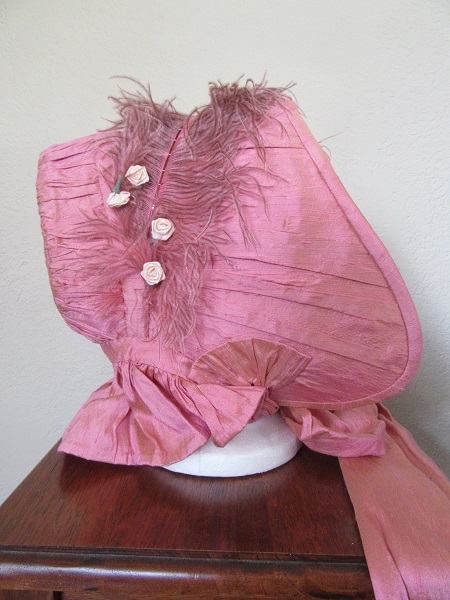 Reproduction Coal Shuttle Bonnet - Pink Silk Faux Drawn - Right. 