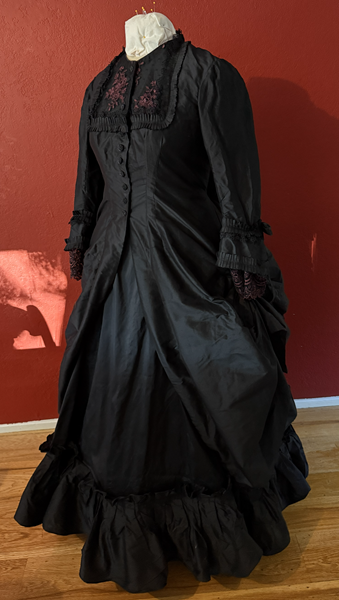 1870s Reproduction Black Watteau Silk Bodice Left Quarter View.